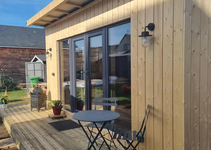 Chez Sylvie Et Stephane Πανσιόν Λε Μανς