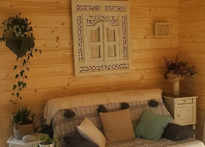 Chez Sylvie Et Stephane Πανσιόν *